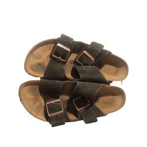 EUC women’s Birkenstock’s sandals 39 brown suede